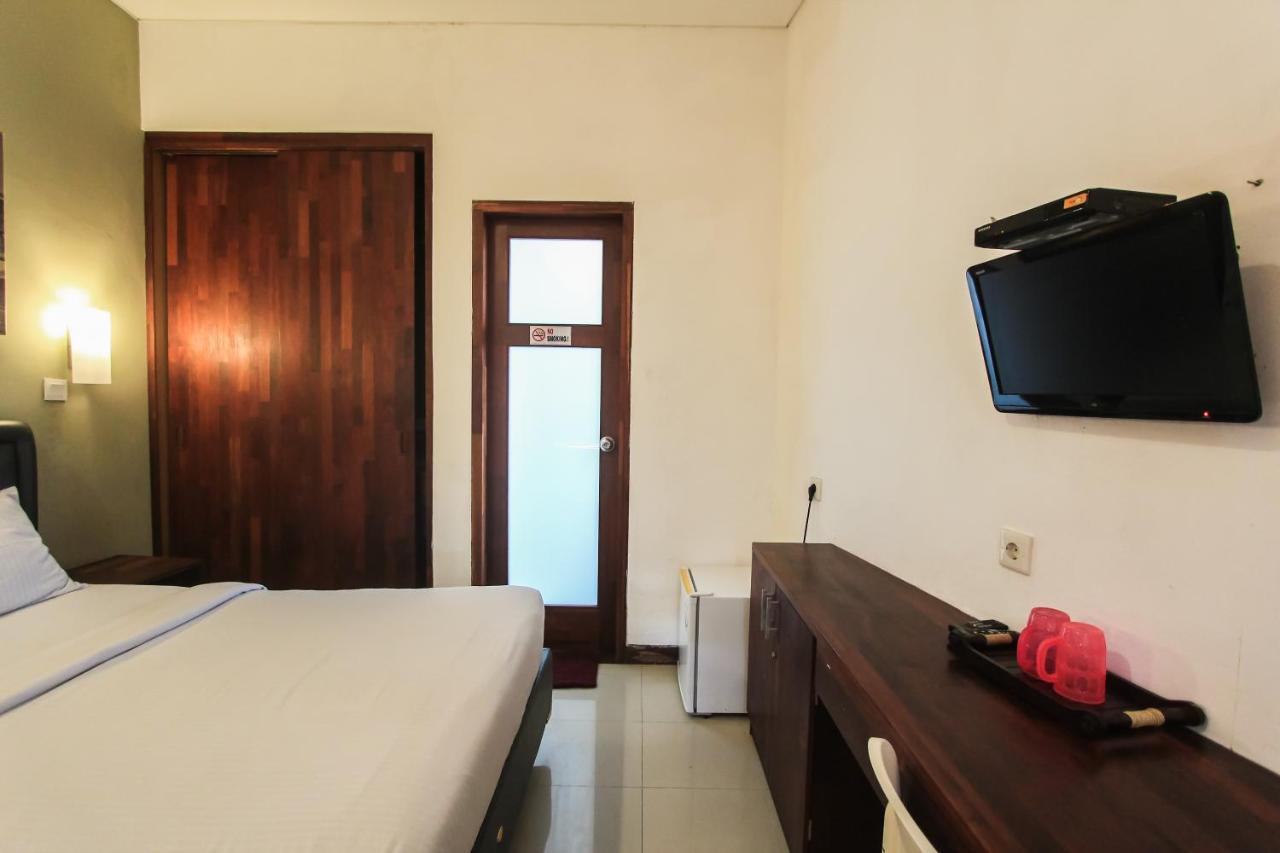 Kuta Legian Inn Экстерьер фото