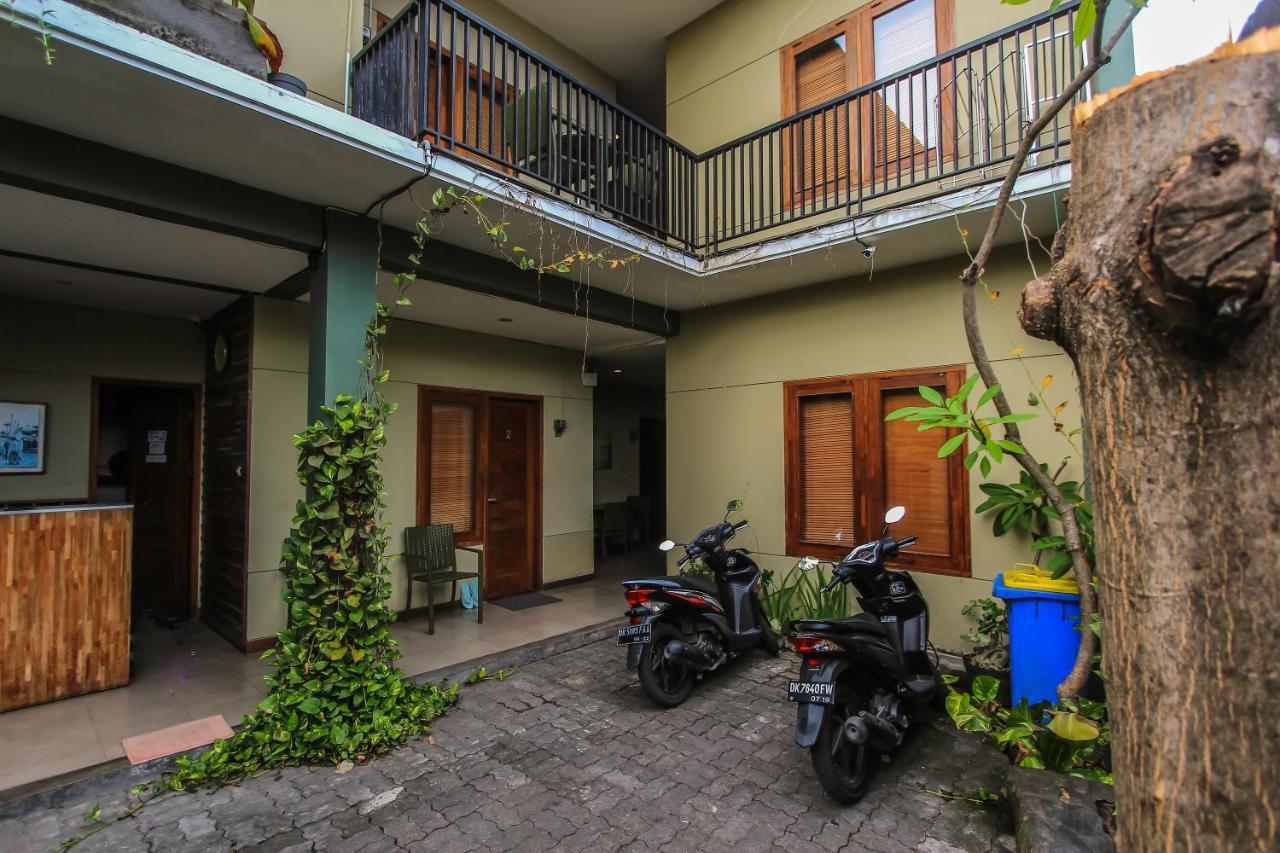 Kuta Legian Inn Экстерьер фото