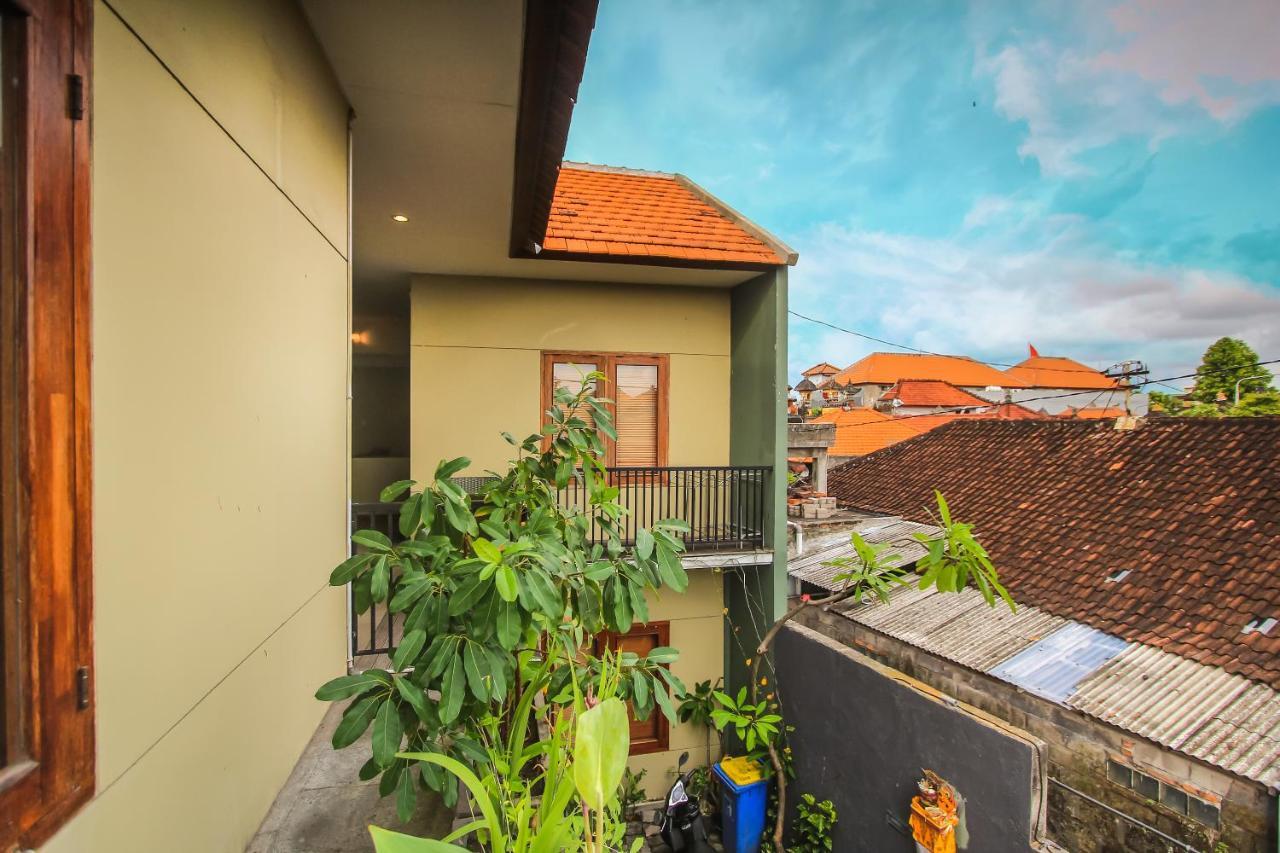 Kuta Legian Inn Экстерьер фото
